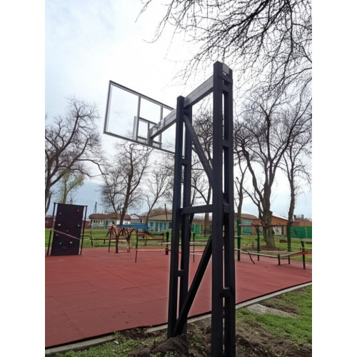 Стойка баскетбольная уличная 225 см с защитой