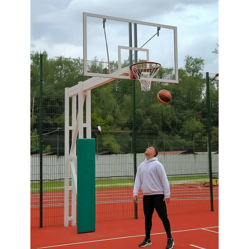 Стойка баскетбольная уличная 225 см с защитой