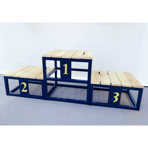 Пьедестал для победителей